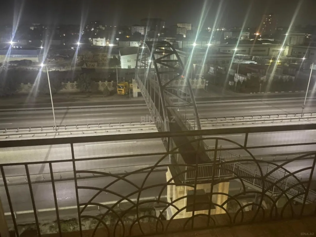 Kirayə verilir 4 otaqlı mənzil 125 m²