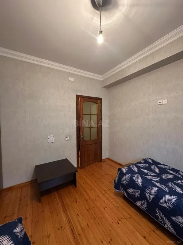 Satılır 2 otaqlı mənzil 71 m²