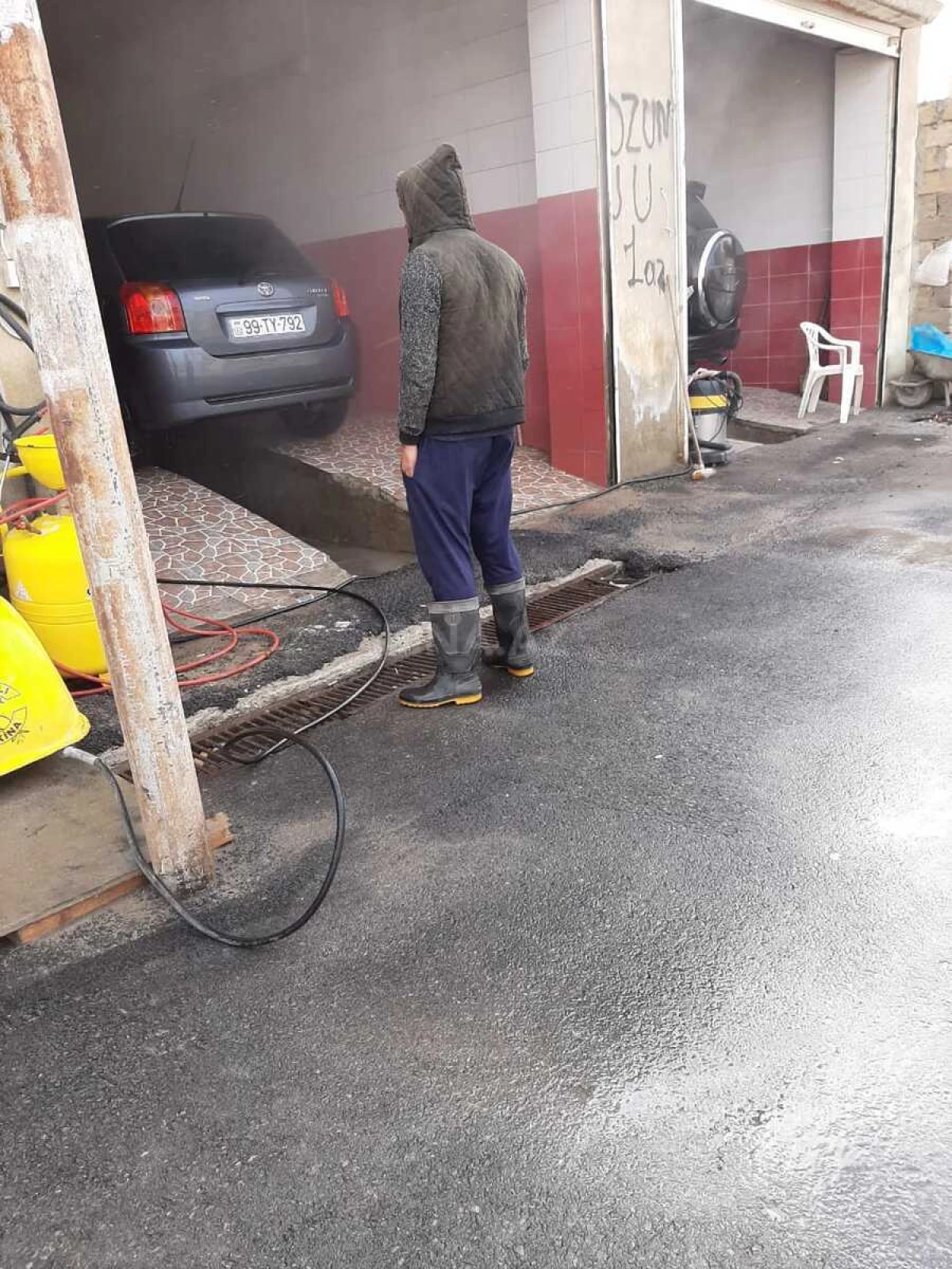 Satılır obyekt 100 m²