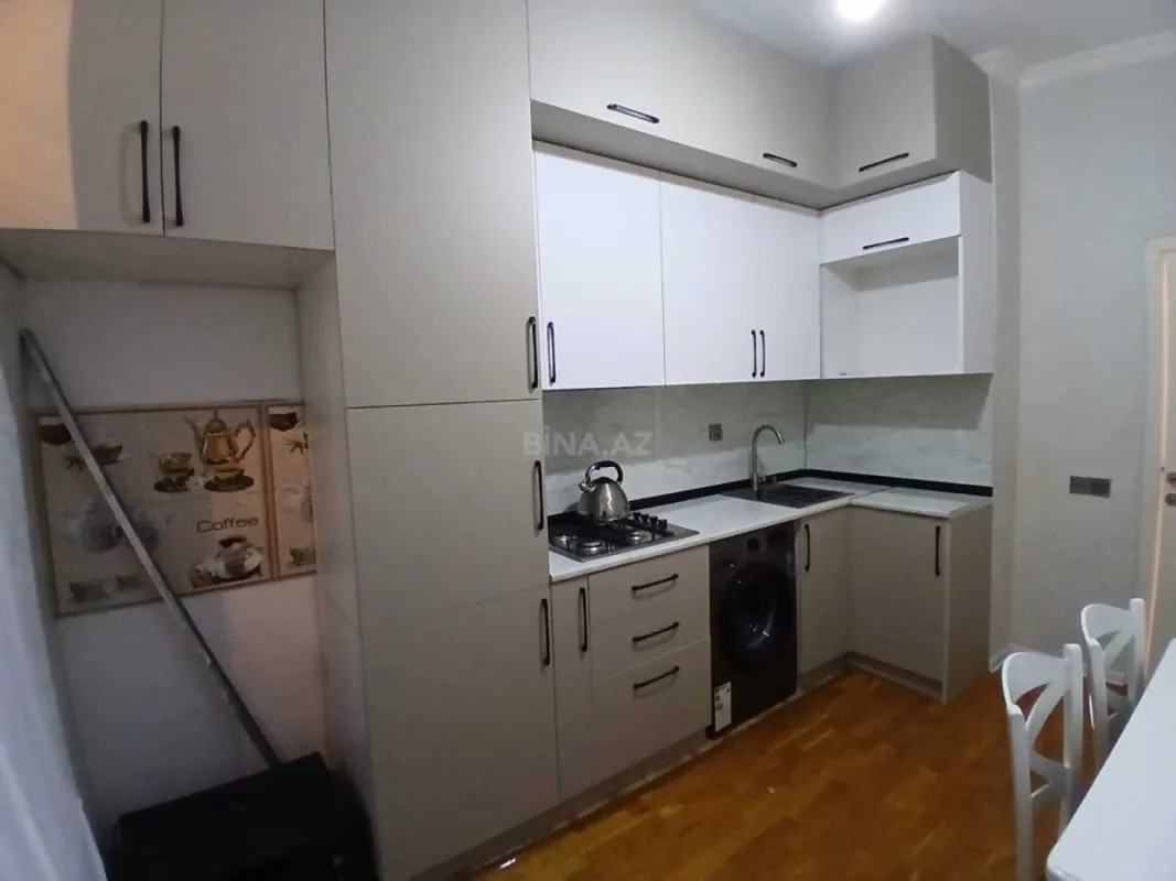 Satılır 2 otaqlı mənzil 68 m²