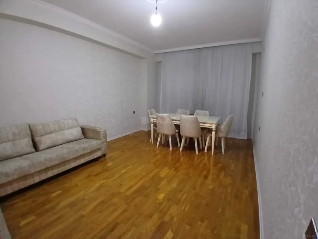 Satılır 2 otaqlı mənzil 68 m²