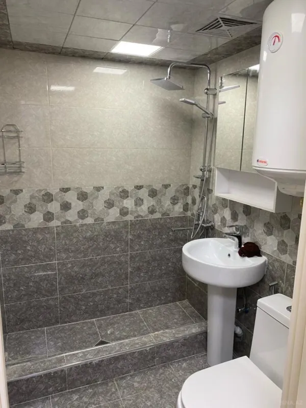 Kirayə verilir 1 otaqlı mənzil 40 m²