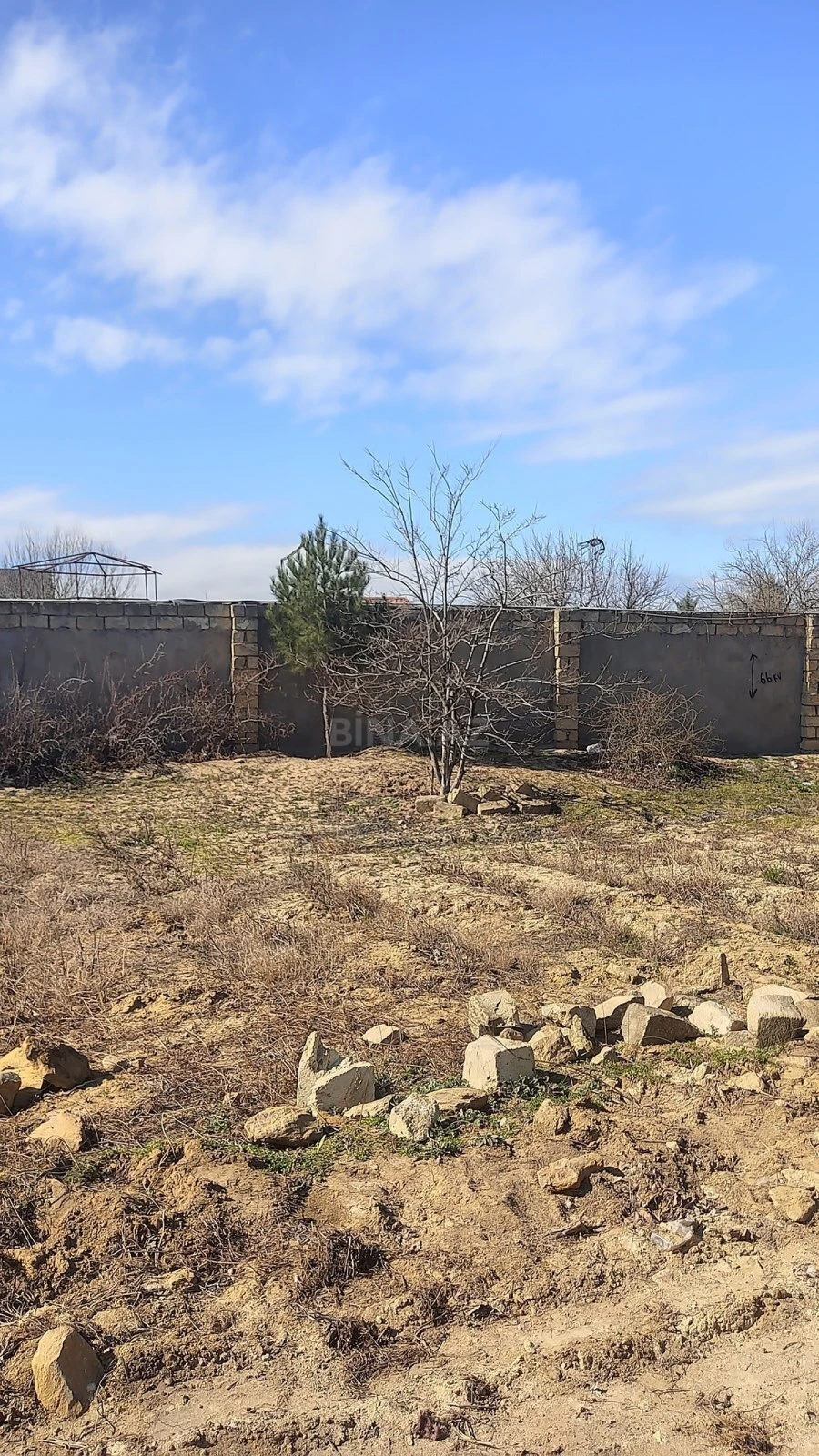 Satılır torpaq sahəsi 1.8 m²