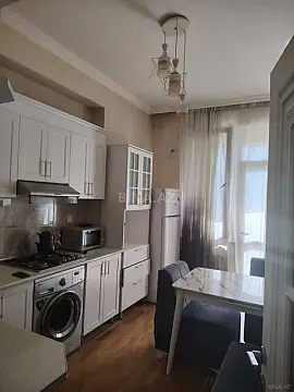 Kirayə verilir 1 otaqlı mənzil 55 m²