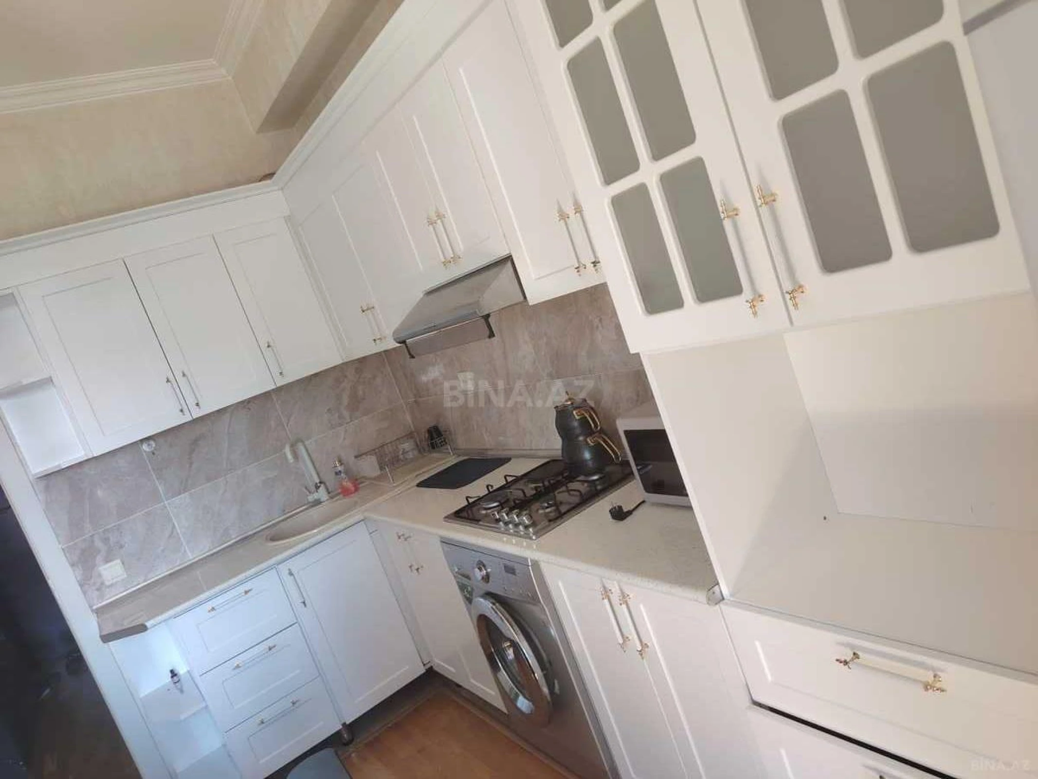 Kirayə verilir 1 otaqlı mənzil 55 m²