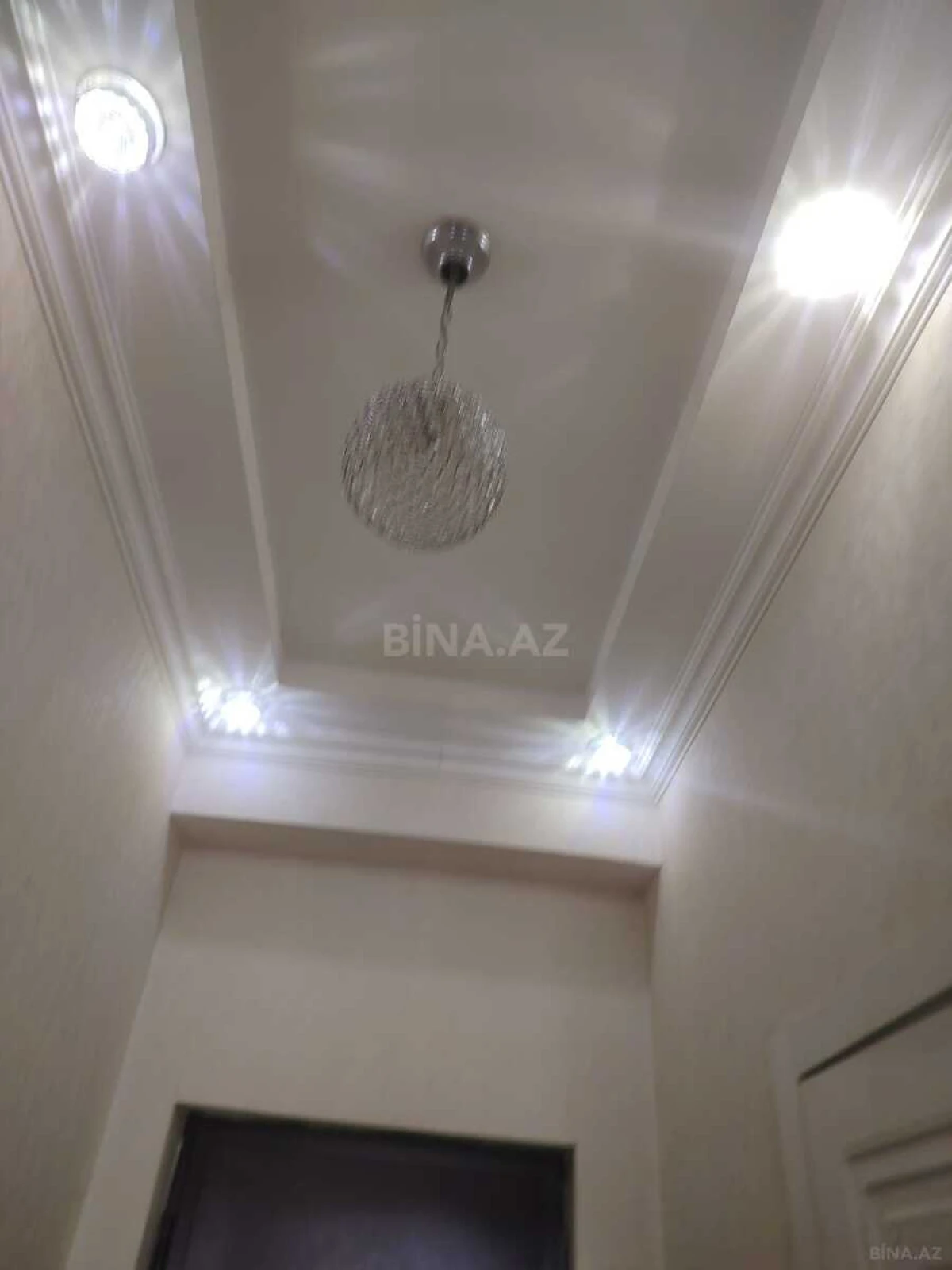 Kirayə verilir 1 otaqlı mənzil 55 m²