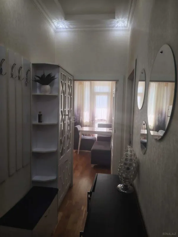 Kirayə verilir 1 otaqlı mənzil 55 m²