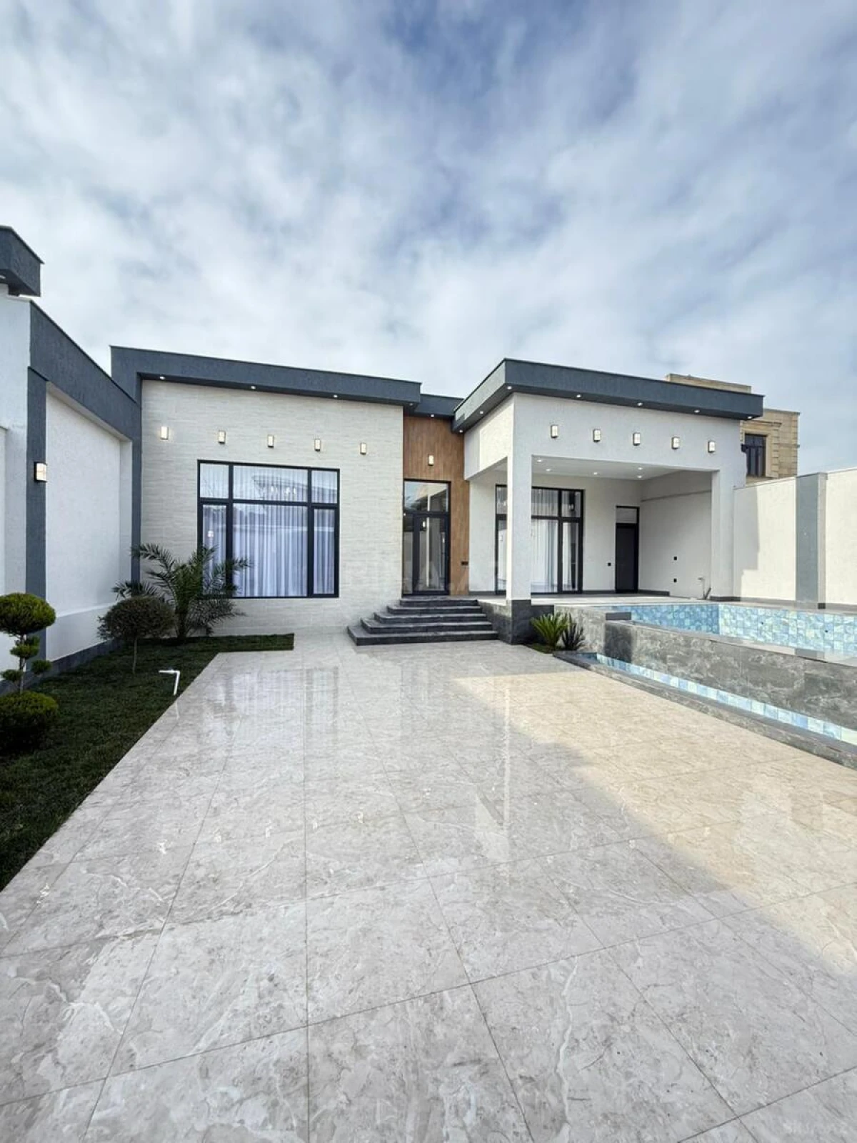 Satılır 4 otaqlı həyət evi 170 m²