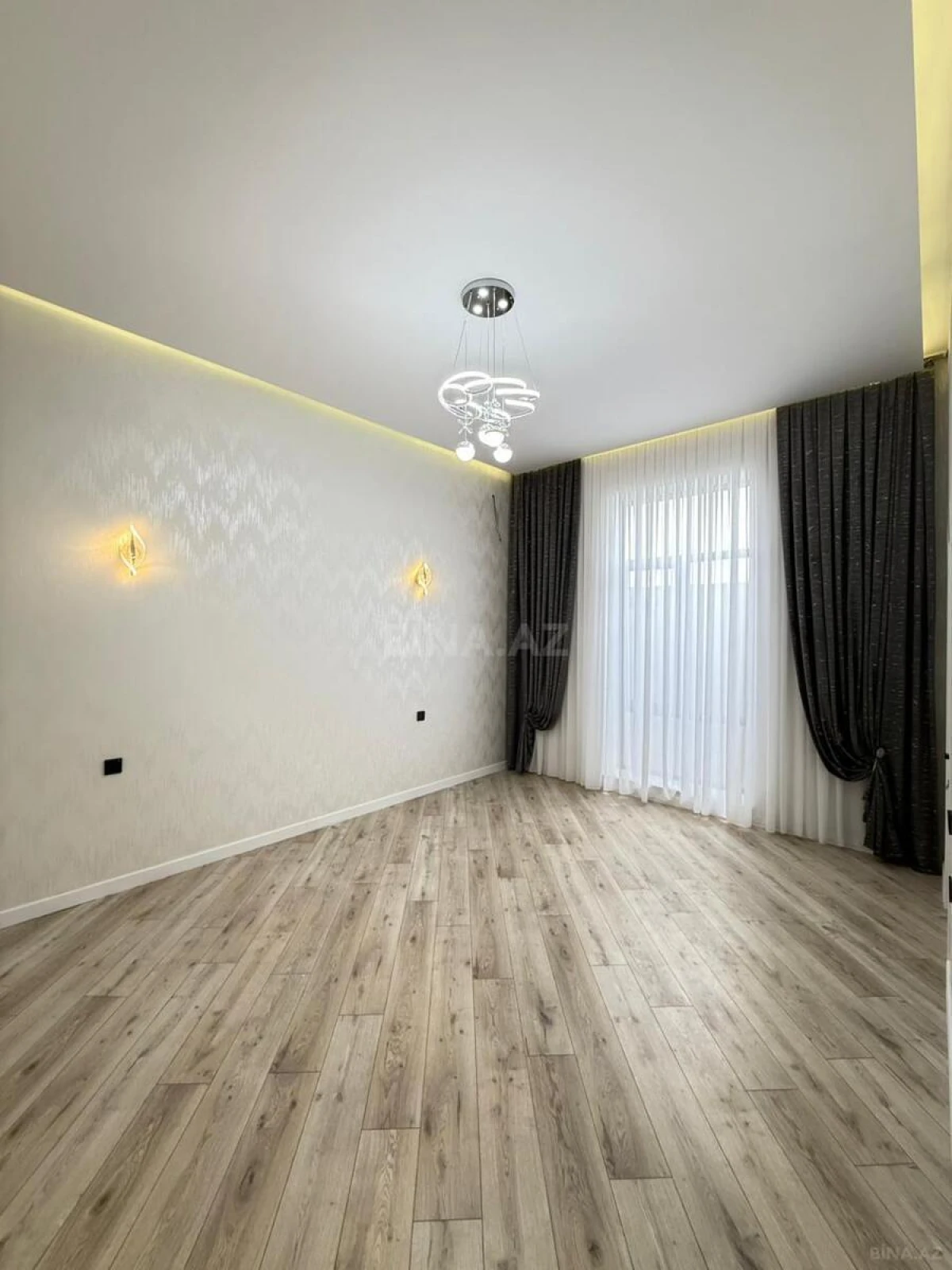 Satılır 4 otaqlı həyət evi 170 m²