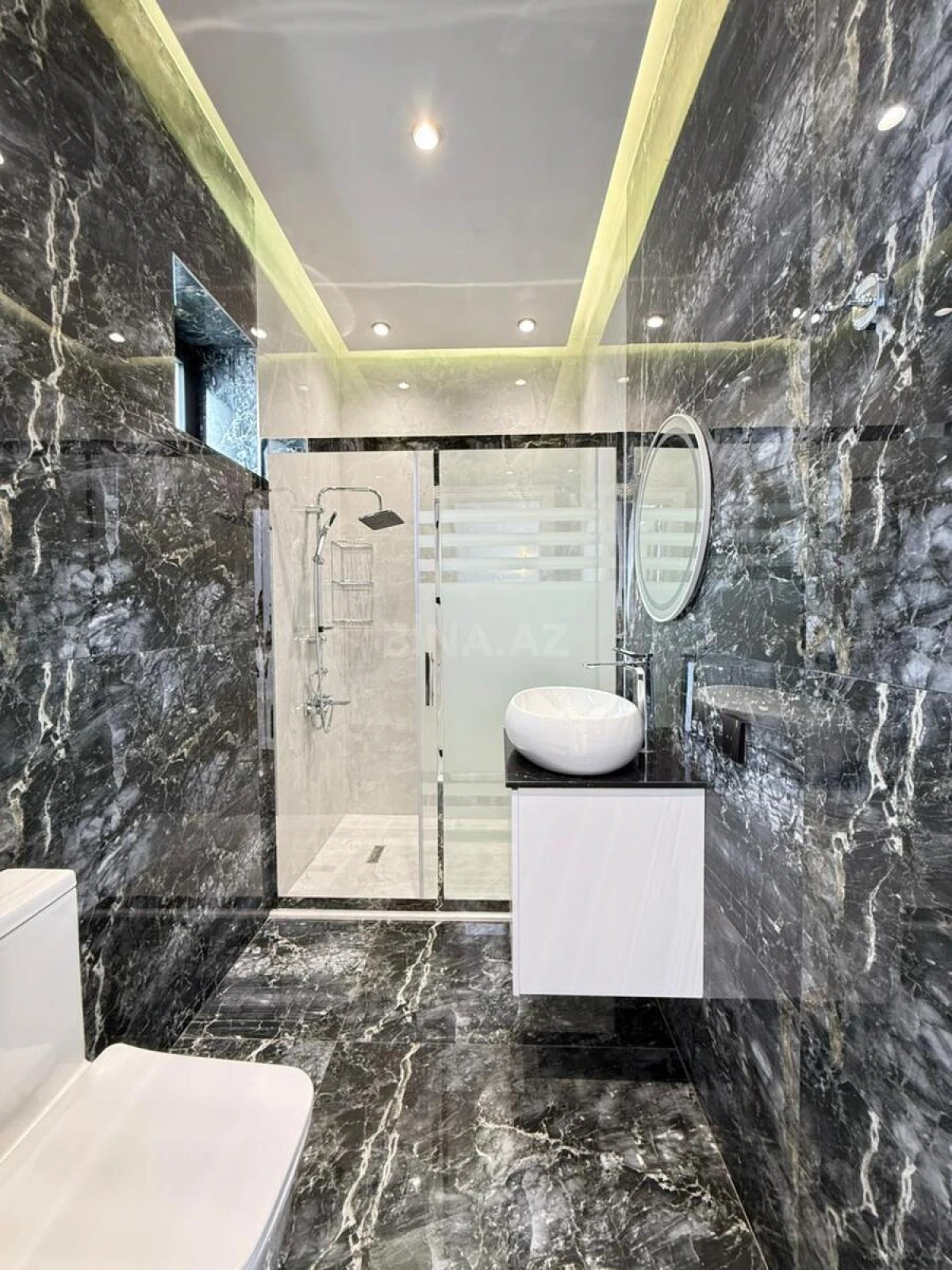 Satılır 4 otaqlı həyət evi 170 m²