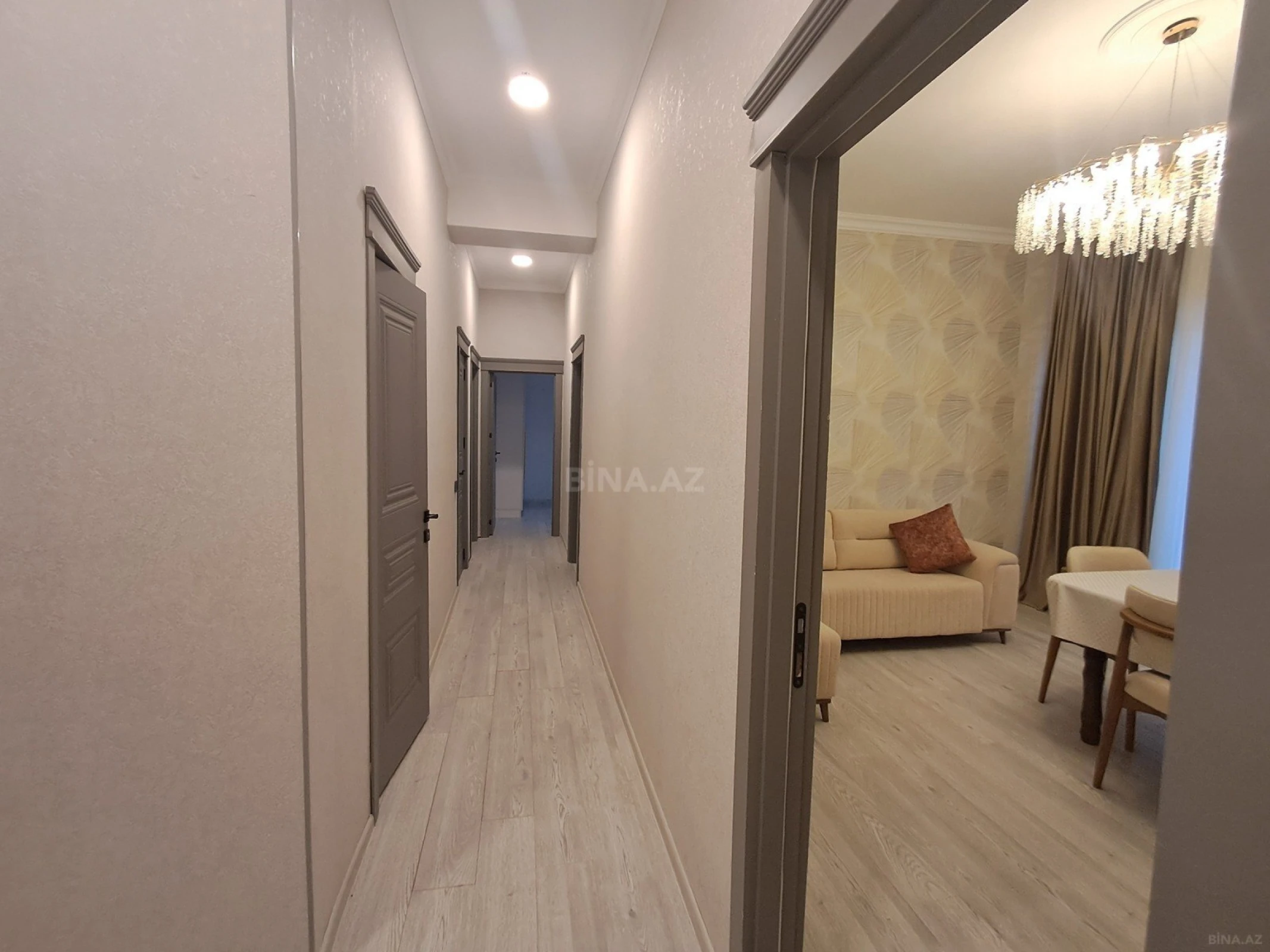 Kirayə verilir 3 otaqlı mənzil 83 m²