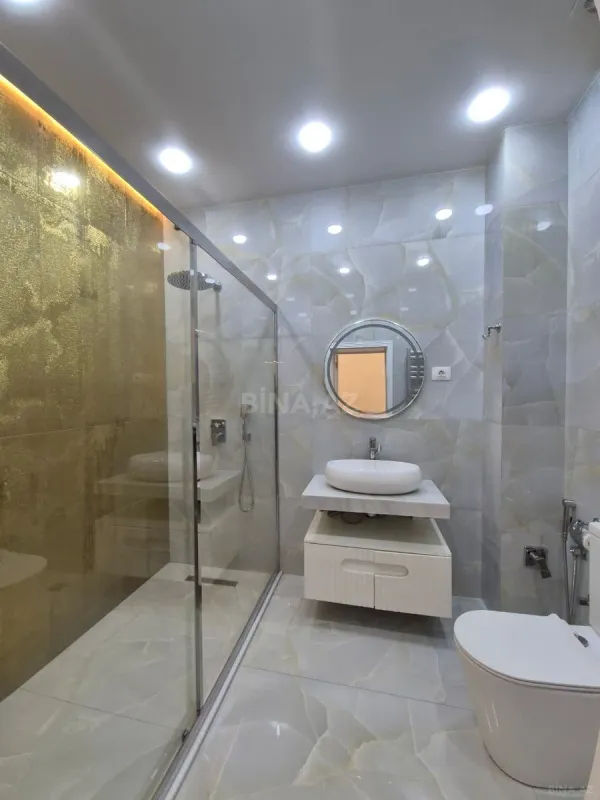 Satılır 4 otaqlı mənzil 133 m²