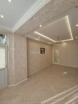 Satılır 4 otaqlı mənzil 133 m²