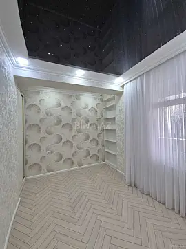 Satılır 4 otaqlı mənzil 133 m²