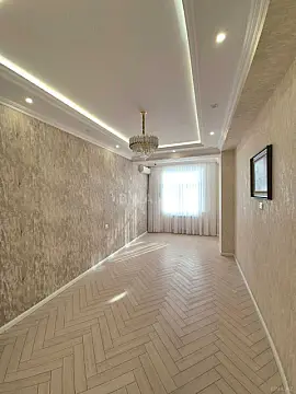 Satılır 4 otaqlı mənzil 133 m²