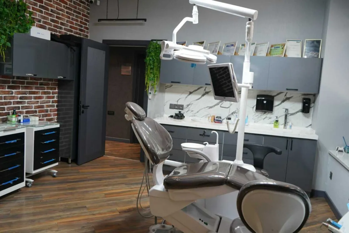 Satılır obyekt 100 m²