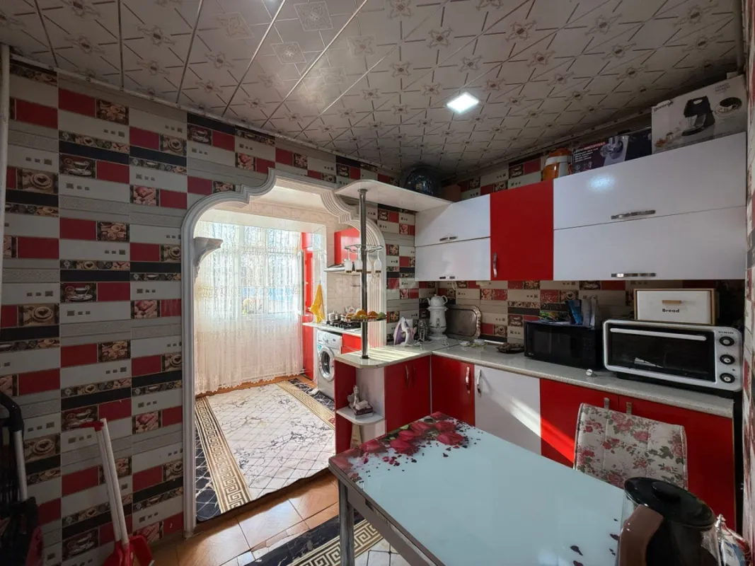 Satılır 2 otaqlı mənzil 65 m²
