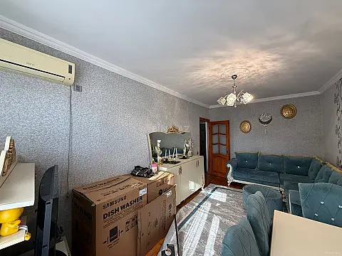 Satılır 2 otaqlı mənzil 65 m²