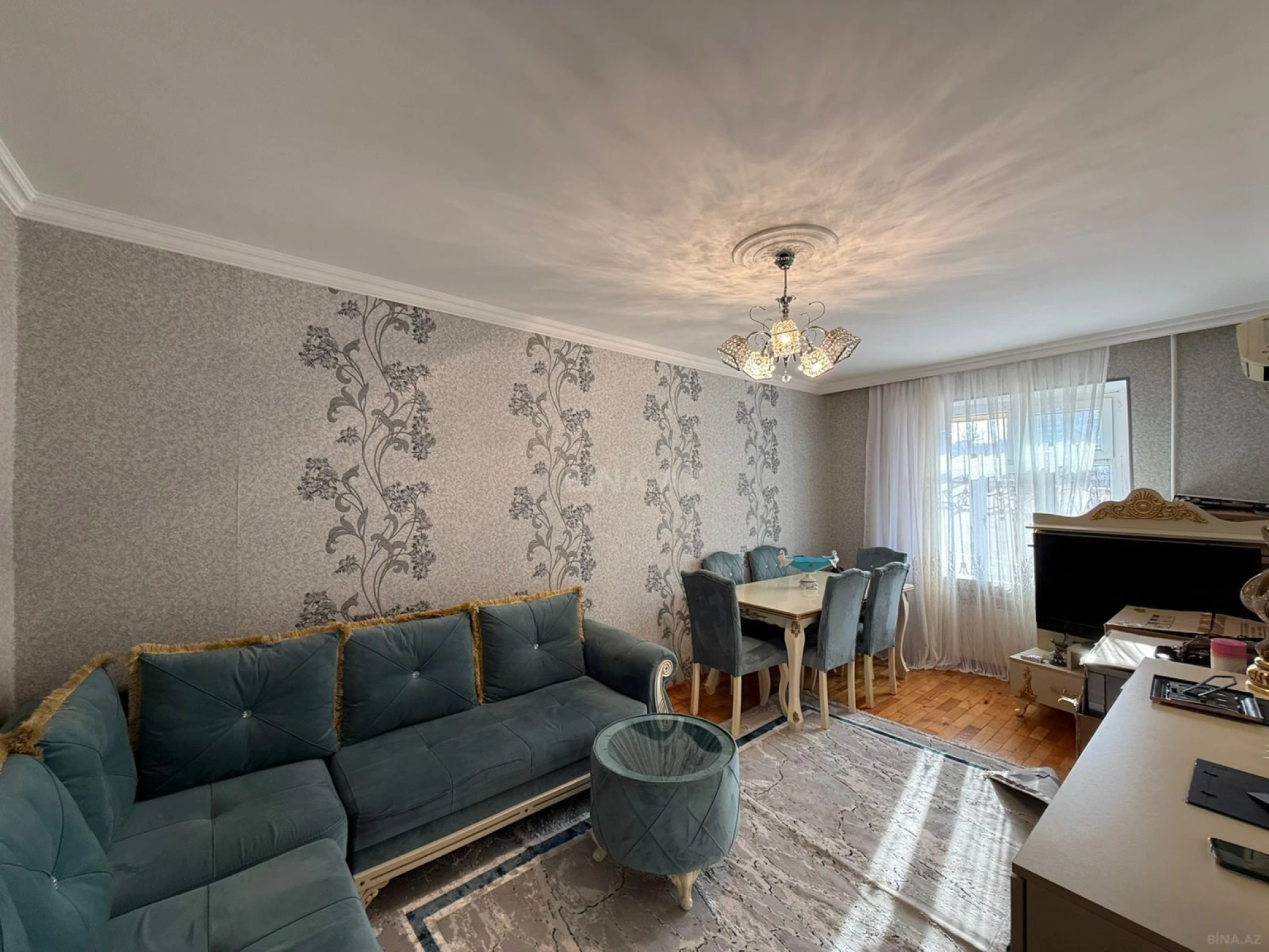 Satılır 2 otaqlı mənzil 65 m²