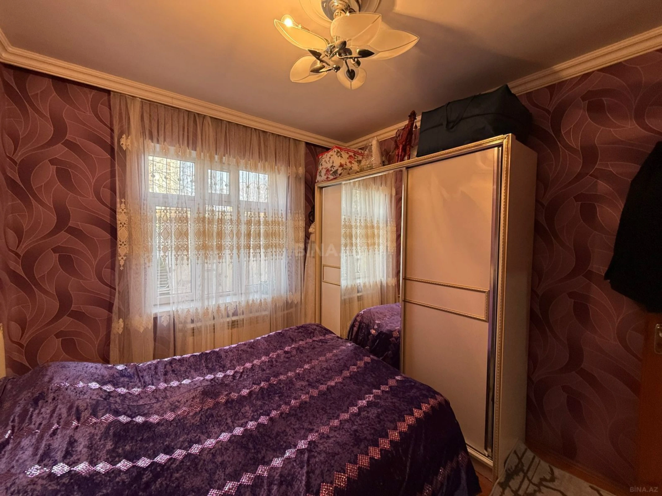 Satılır 2 otaqlı mənzil 65 m²