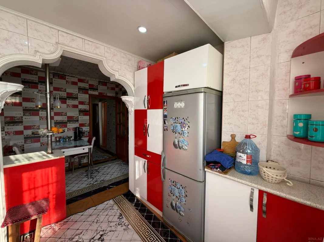 Satılır 2 otaqlı mənzil 65 m²