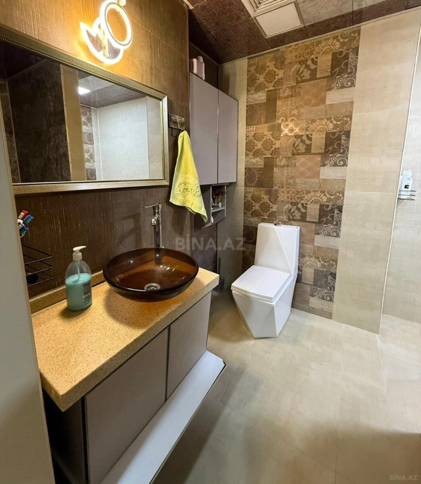 Kirayə verilir 3 otaqlı mənzil 130 m²