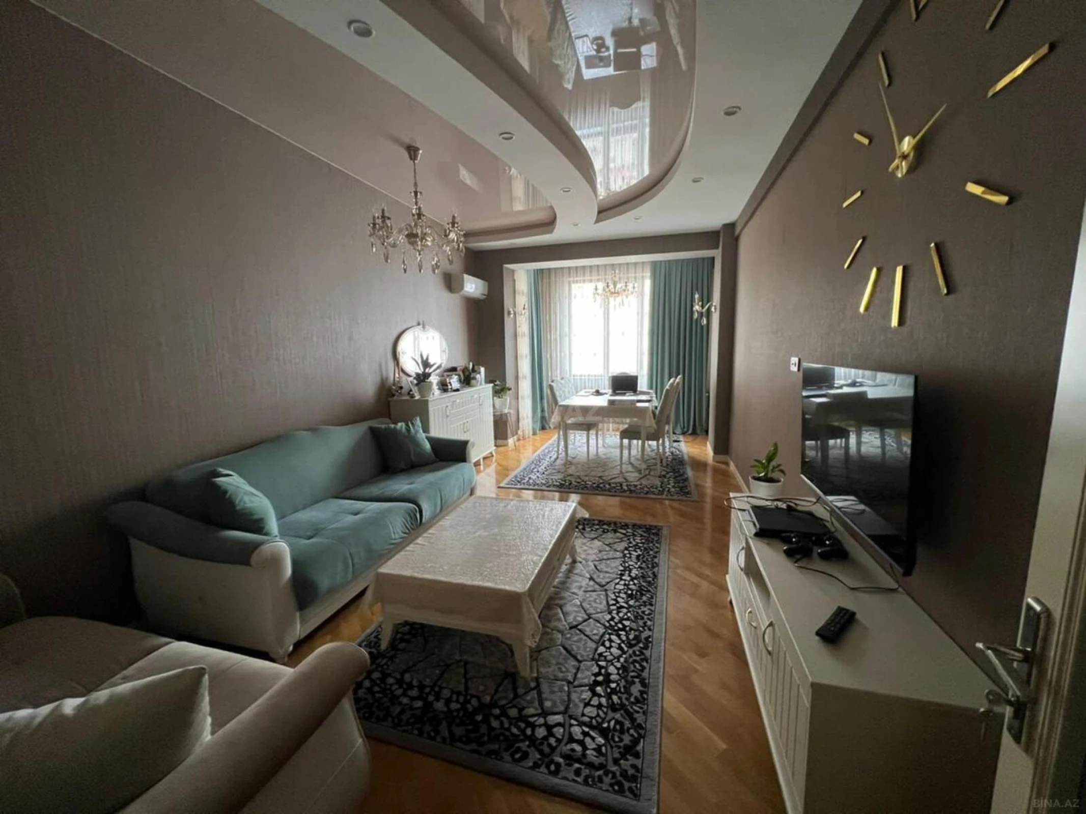 Kirayə verilir 3 otaqlı mənzil 130 m²