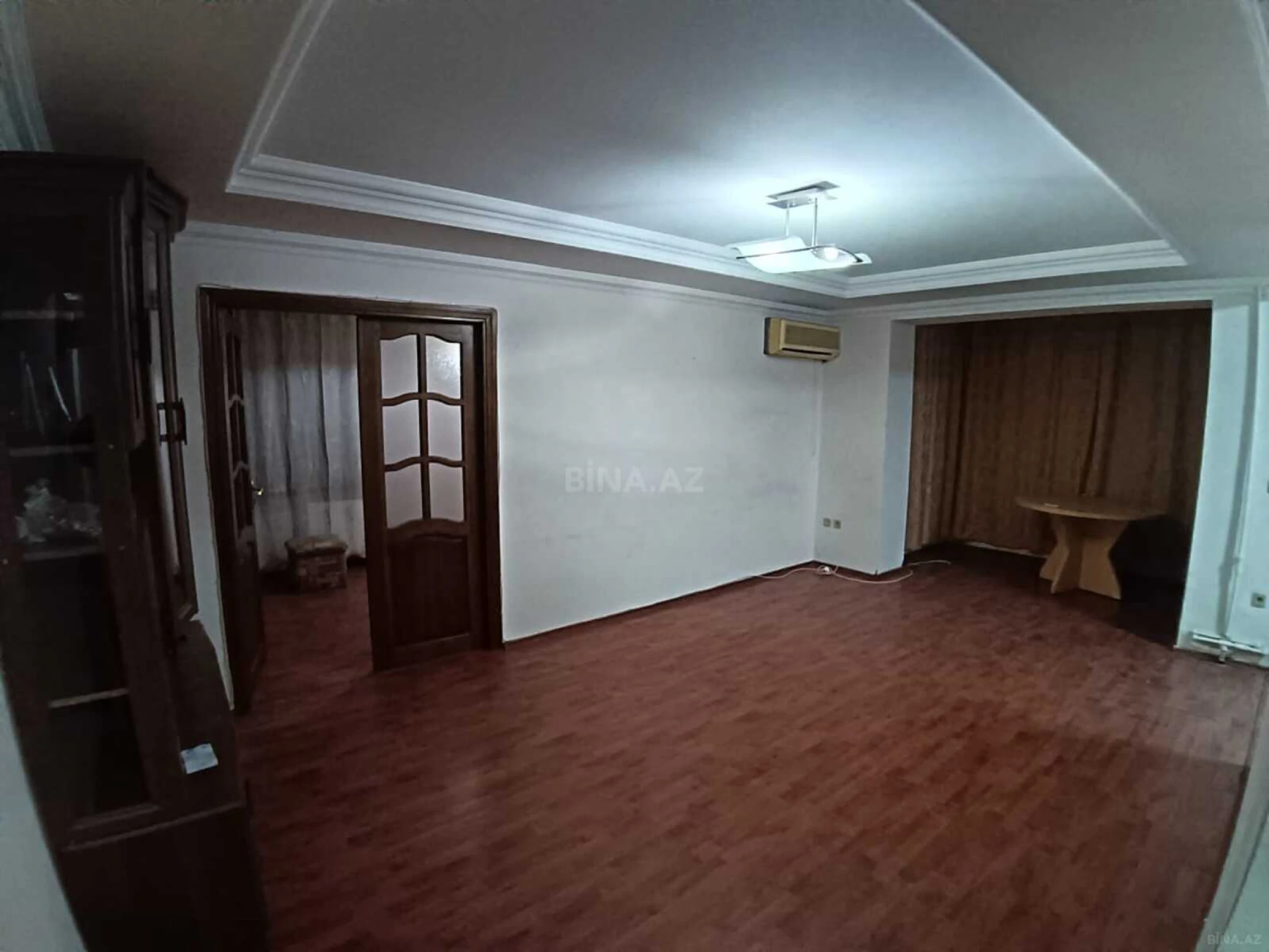 Satılır 2 otaqlı mənzil 42 m²