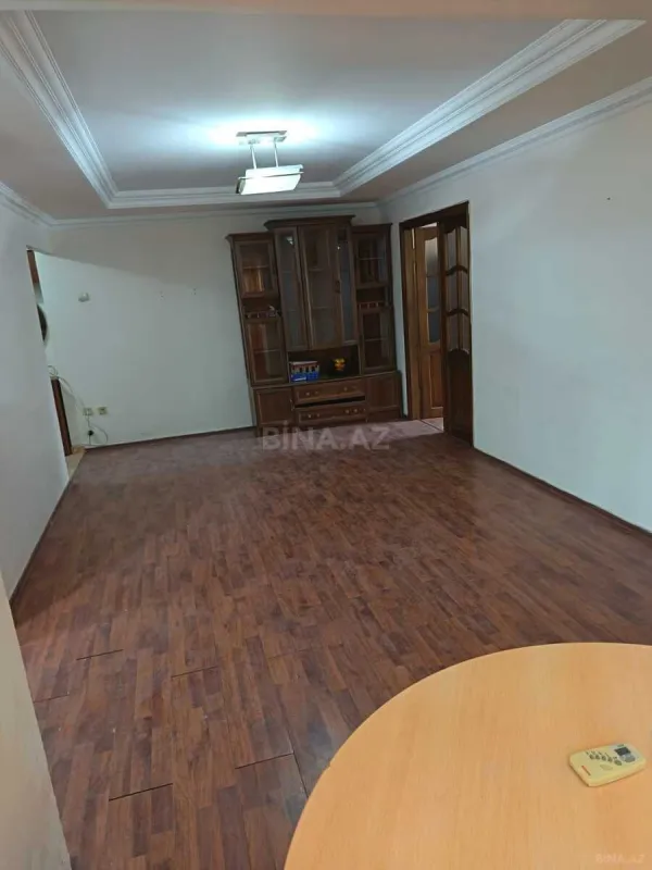 Satılır 2 otaqlı mənzil 42 m²