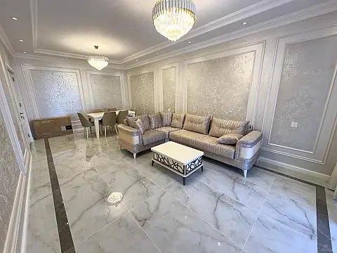 Kirayə verilir 2 otaqlı mənzil 108 m²