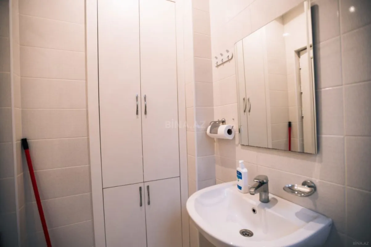 Kirayə verilir 3 otaqlı ofis 60 m²