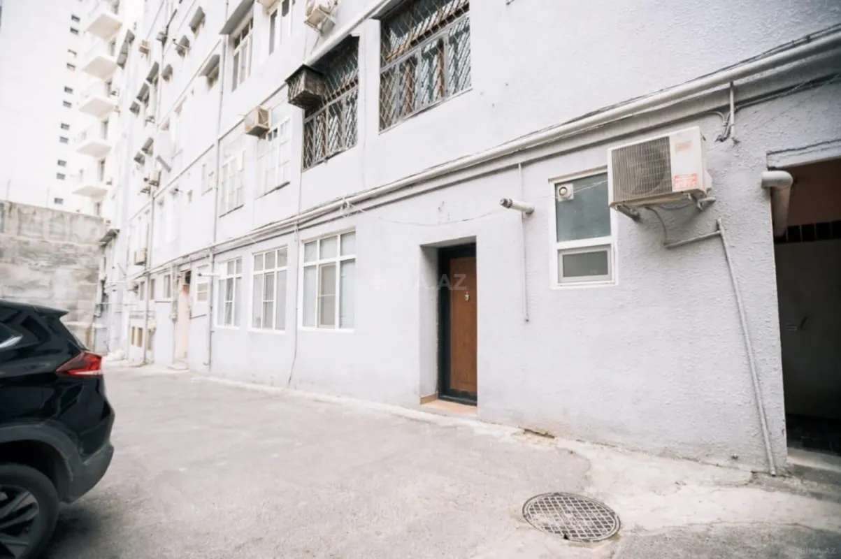 Kirayə verilir 3 otaqlı ofis 60 m²