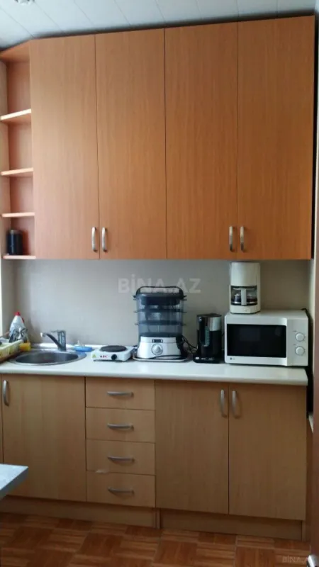 Kirayə verilir 3 otaqlı ofis 60 m²