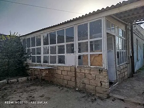 Satılır 2 otaqlı həyət evi 70 m²