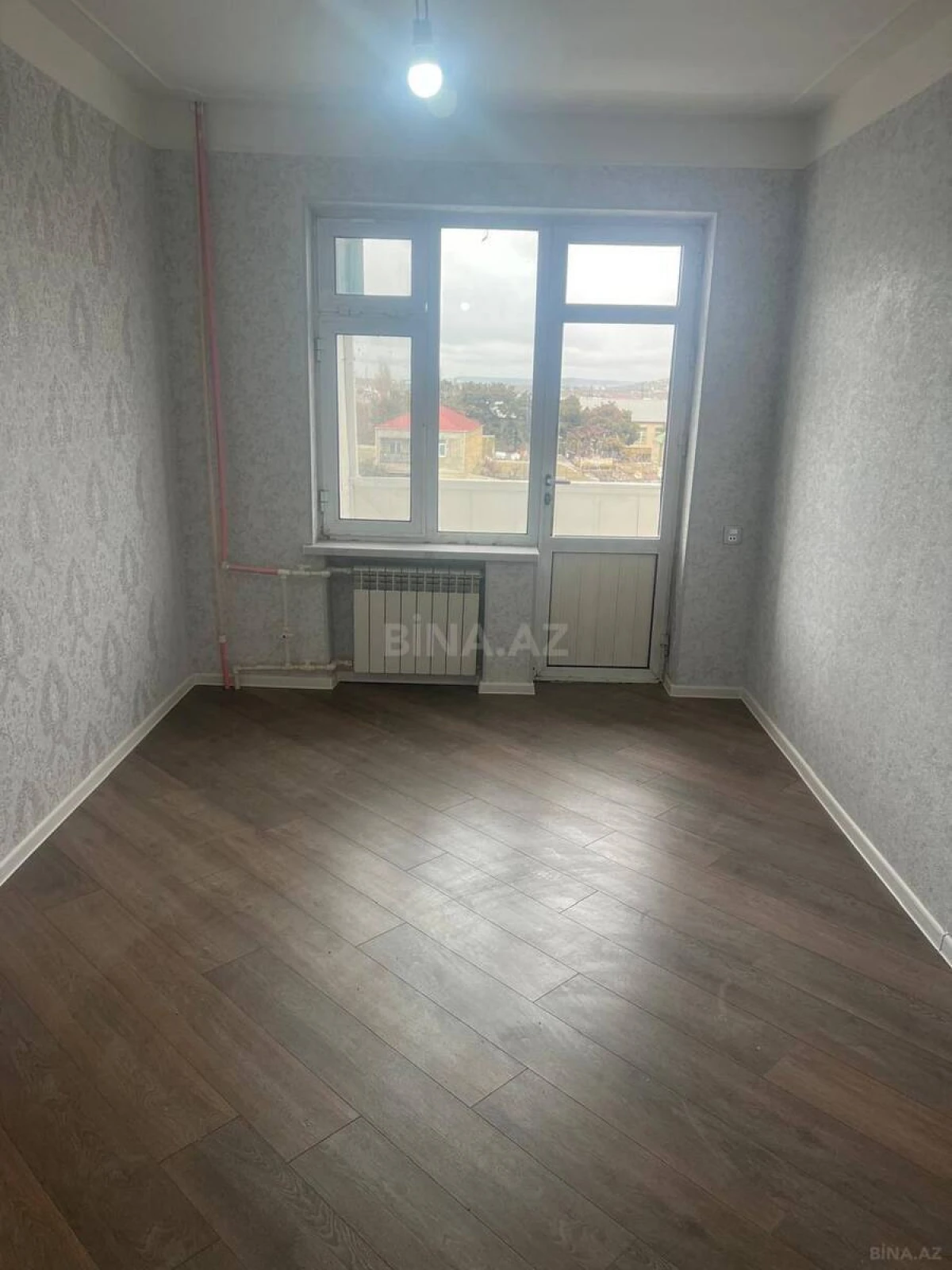 Satılır 4 otaqlı mənzil 80 m²