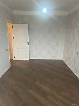 Satılır 4 otaqlı mənzil 80 m²