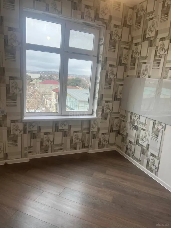 Satılır 4 otaqlı mənzil 80 m²
