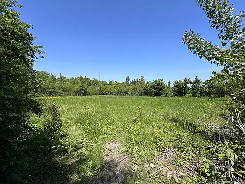 Satılır torpaq sahəsi 15 m²