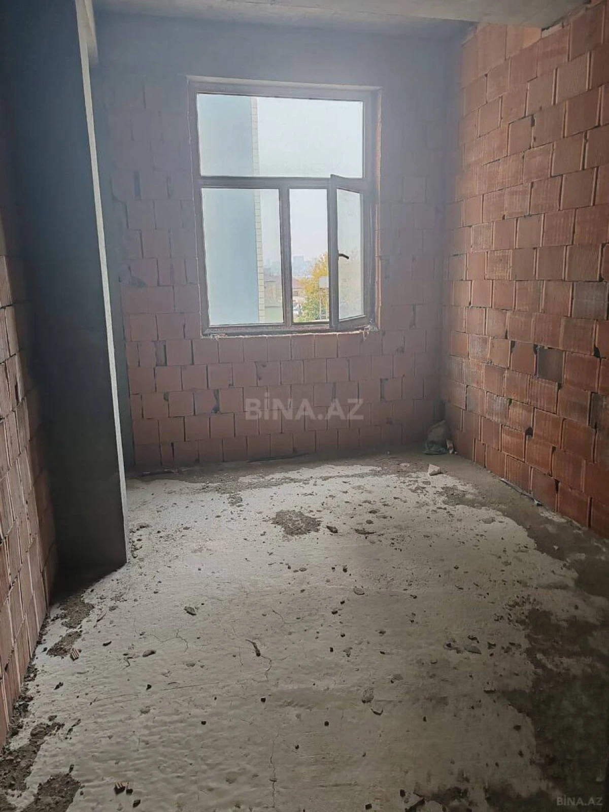 Satılır 3 otaqlı mənzil 85 m²