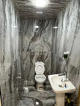 Satılır 2 otaqlı mənzil 84 m²