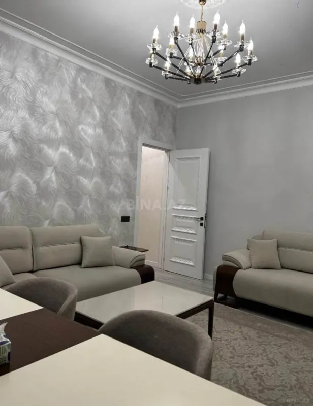 Satılır 3 otaqlı mənzil 110 m²