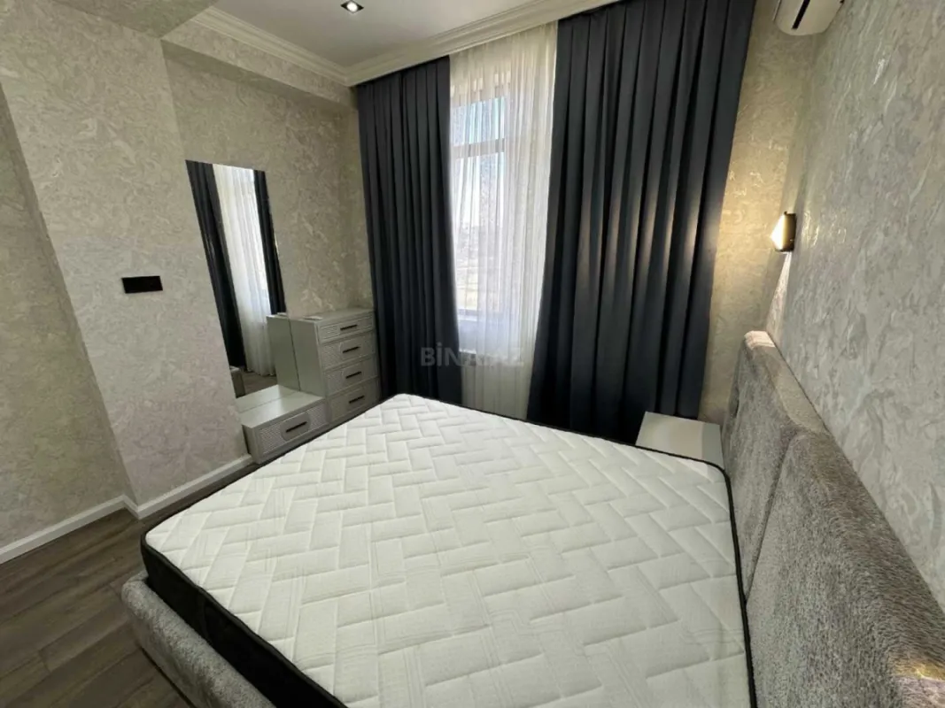 Kirayə verilir 2 otaqlı mənzil 63 m²