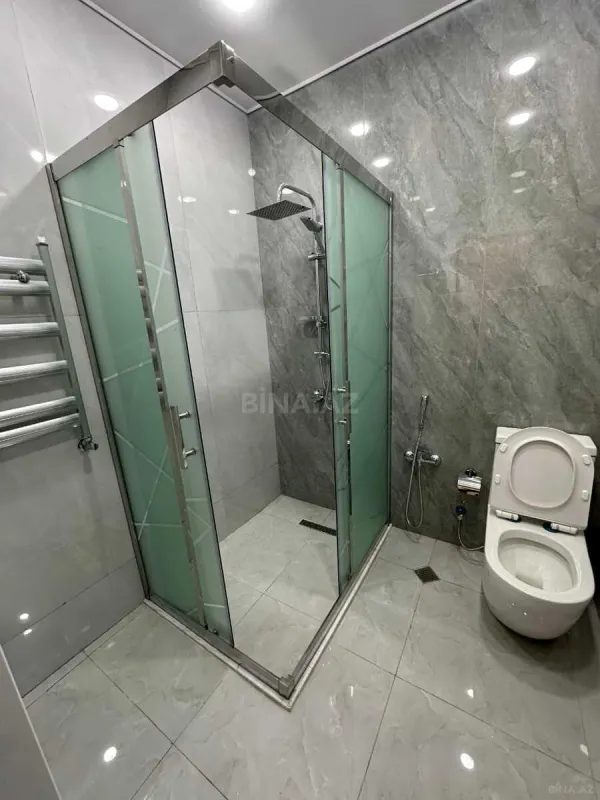 Kirayə verilir 2 otaqlı mənzil 63 m²