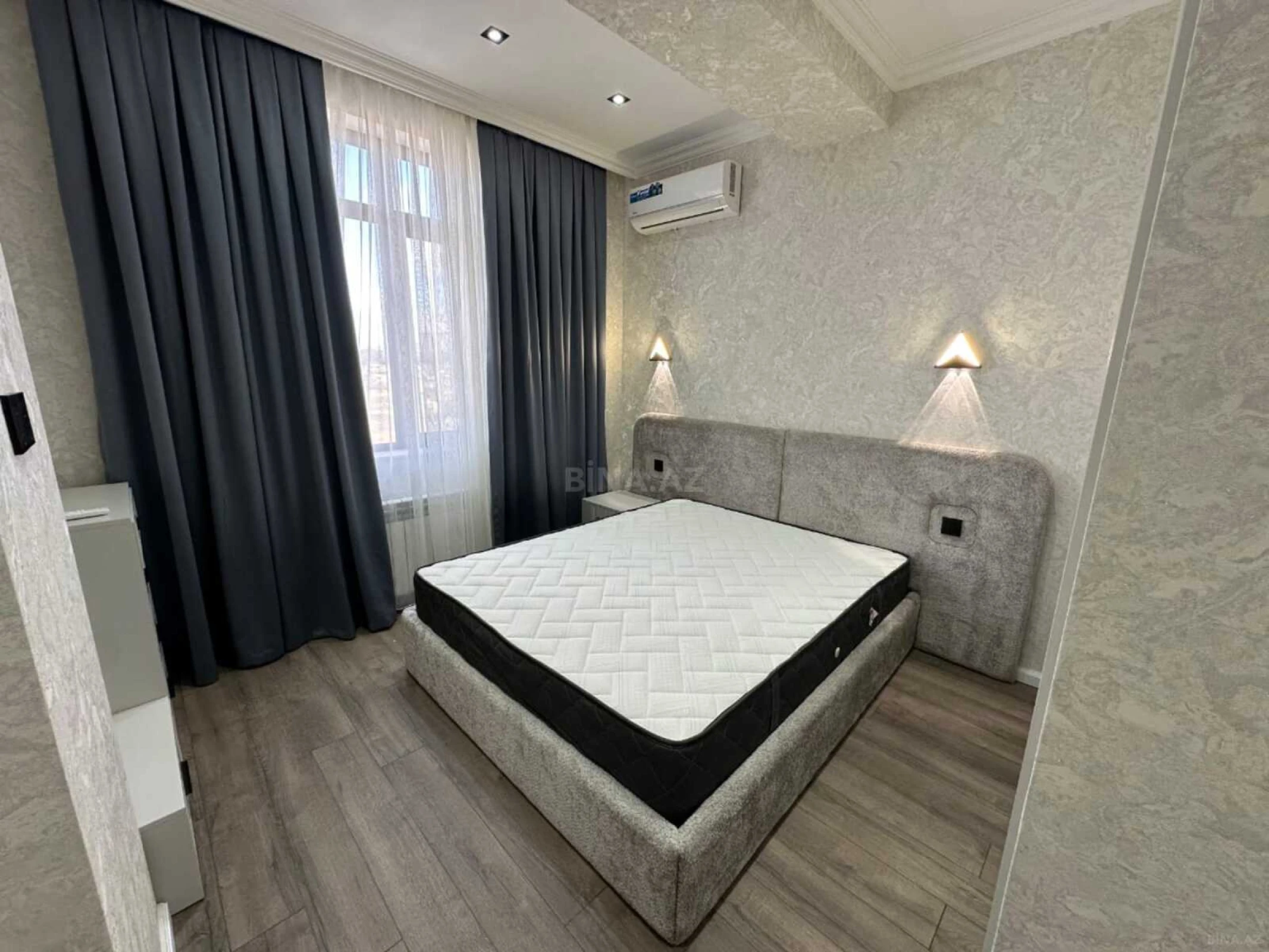 Kirayə verilir 2 otaqlı mənzil 63 m²