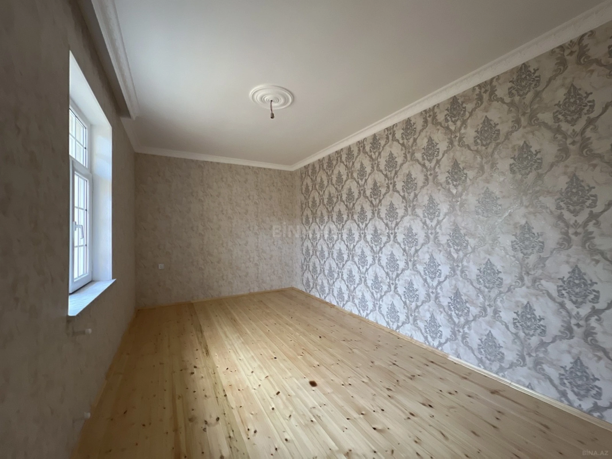 Satılır 3 otaqlı həyət evi 80 m²