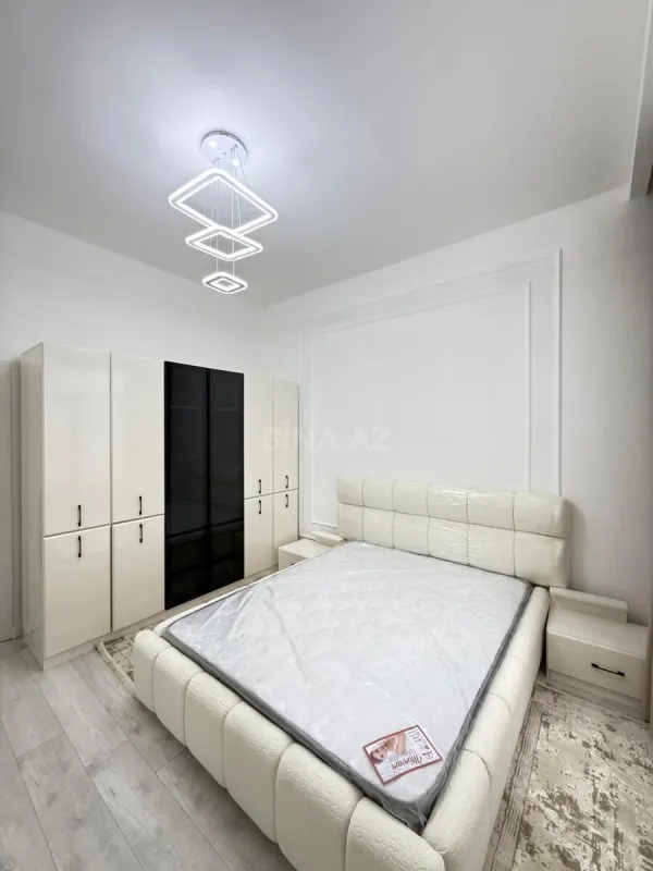 Satılır 4 otaqlı həyət evi 180 m²