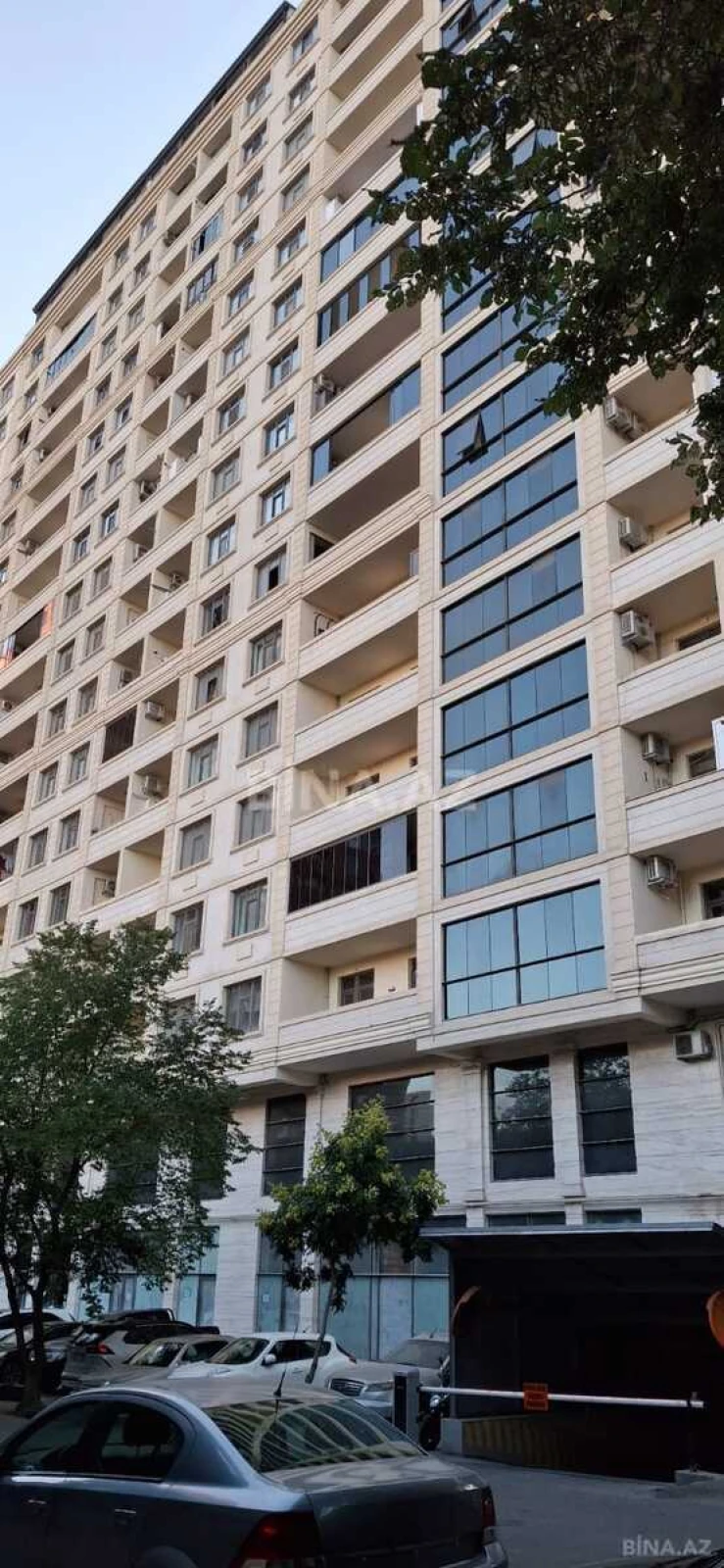 Satılır 2 otaqlı mənzil 62 m²