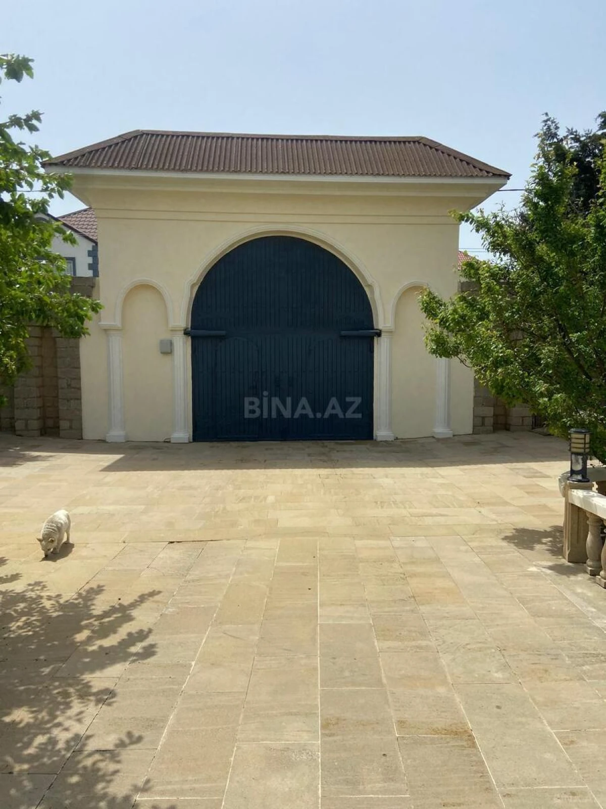 Kirayə verilir 7 otaqlı həyət evi 400 m²