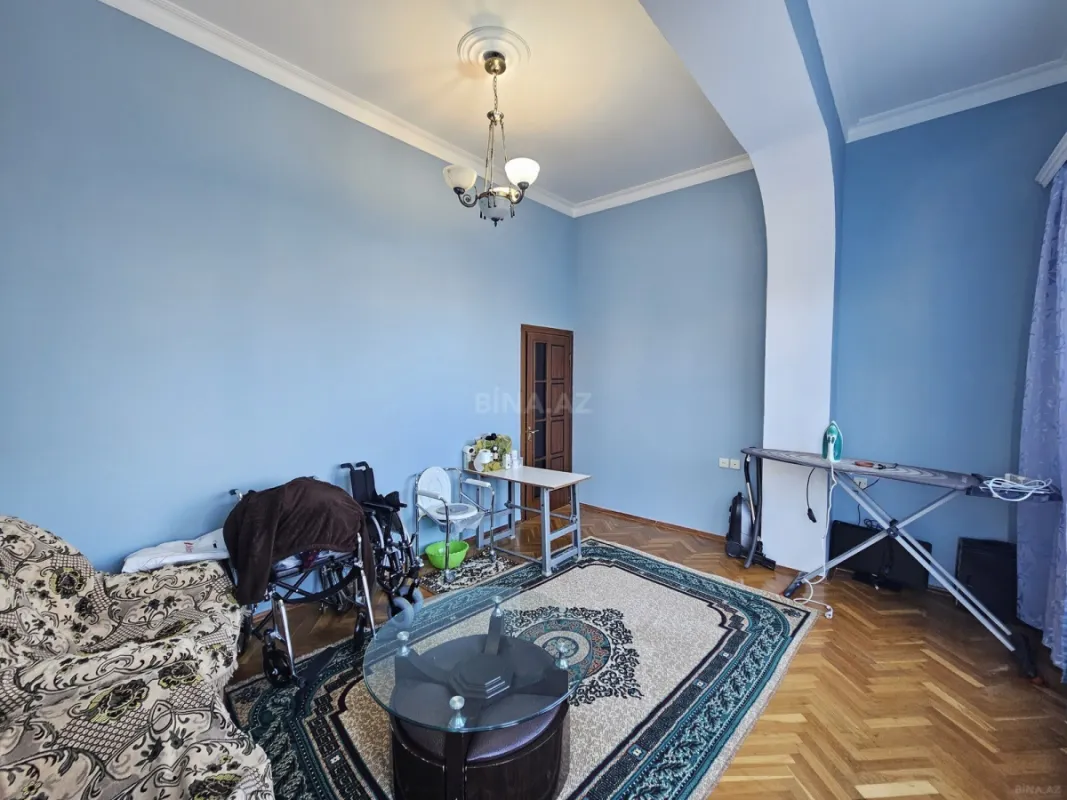 Satılır 3 otaqlı mənzil 95 m²