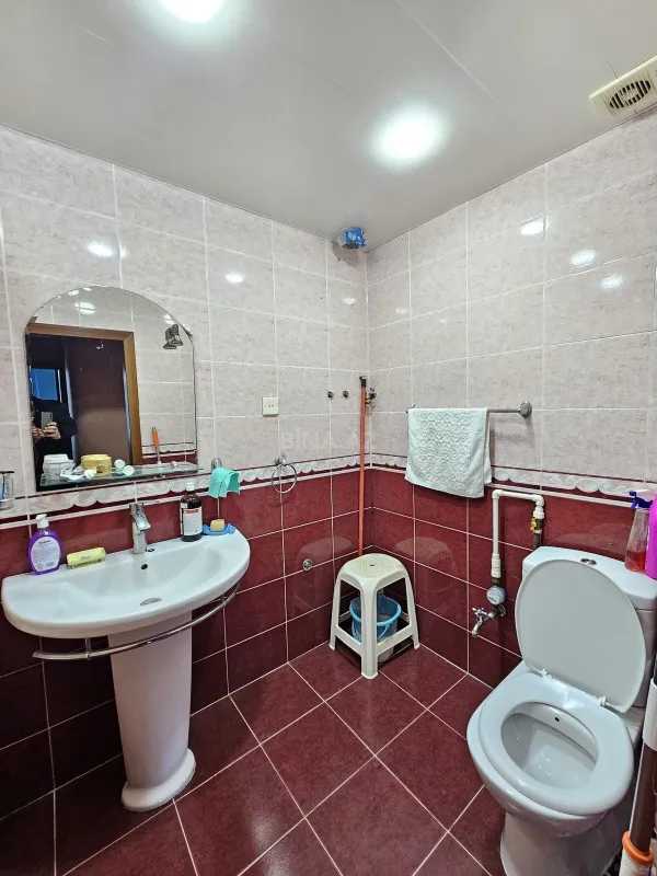 Satılır 3 otaqlı mənzil 95 m²